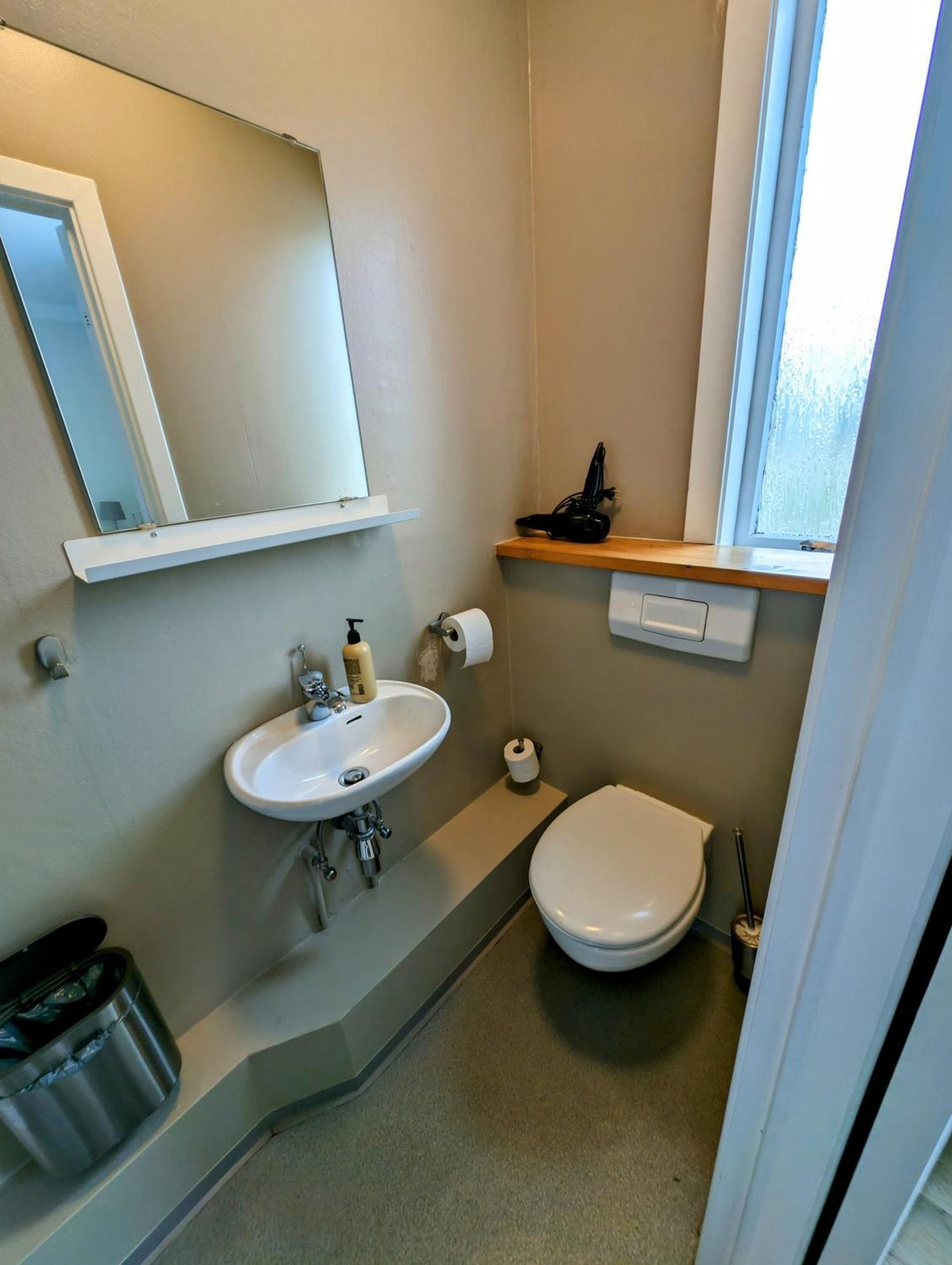 The Stykkisholmur Inn By Ourhotels Екстер'єр фото